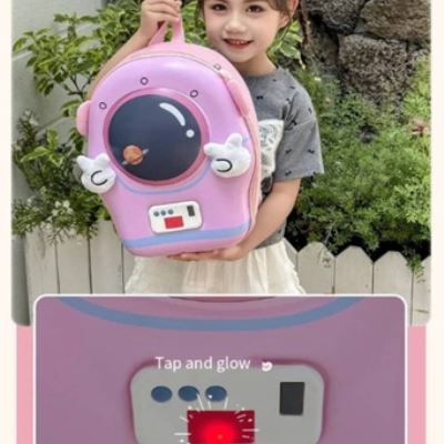 کیف مهدکودکی فضانورد